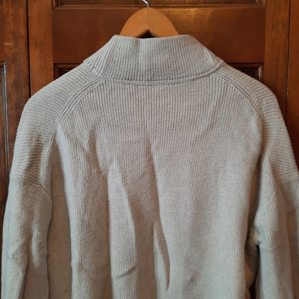 Lululemon Merino Wool Blend Ribbed Turtleneck Sweater Heathered Ivory Size 8 - Picture 10 of 13